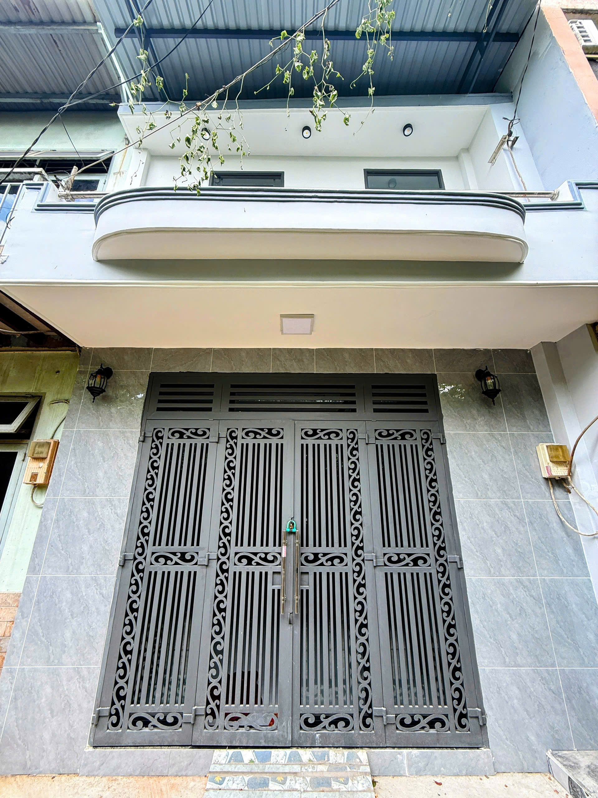 NHÀ MỚI GIÁP AEON BÌNH TÂN 25M2 2 TẦNG SHR CHỈ 3.1 TỶ