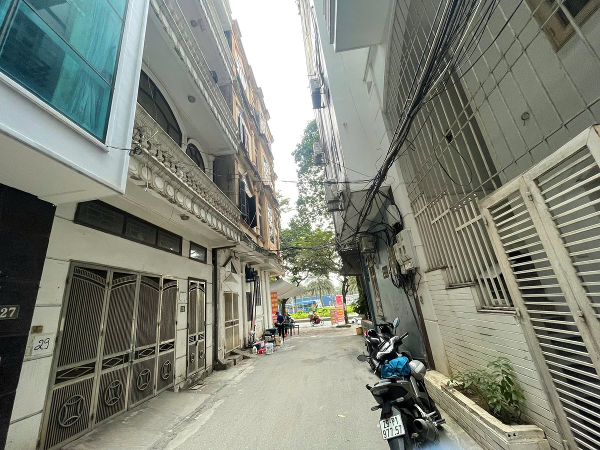 BÁN NHÀ PHÂN LÔ KHUẤT DUY TIẾN 60m² × 5 Tầng – MT 5.5m – Ô Tô Tránh – Giá 23.5 tỷ
