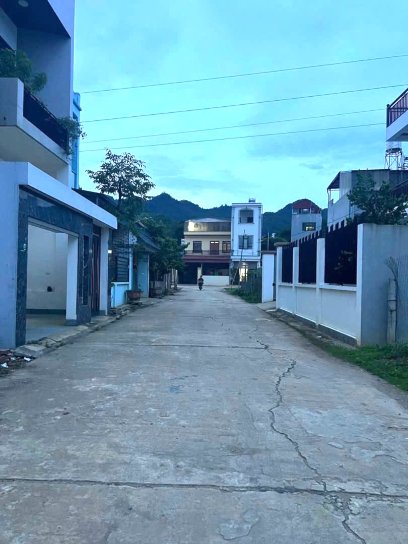 Bán nhà DT 150m2 - P. Mộc Sơn - Tiềm năng nghỉ dưỡng - Đầu tư sinh lời - Đường ô tô 6m - Giá cực tốt
