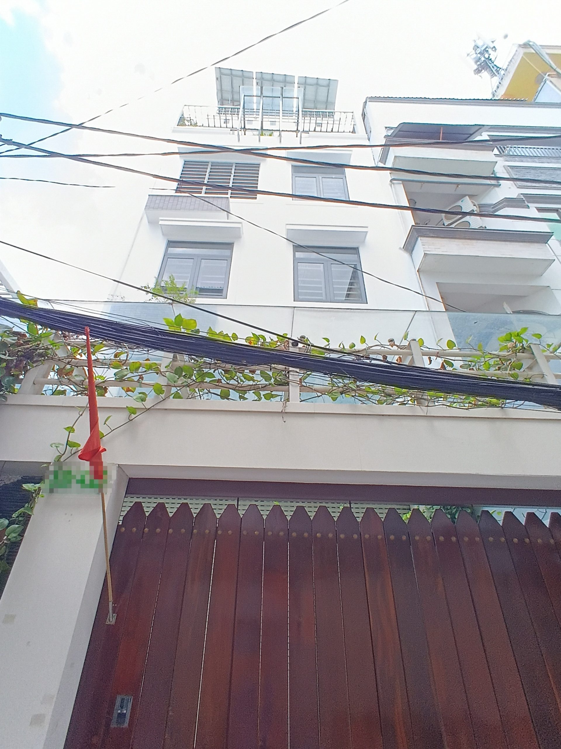 Nhà Sát Mặt Tiền - Có Thang Máy - Đường Phạm Viết Quận 1 - 90m² x 6 Tầng - Giá 29,5 Tỷ TL Nhà Vuông Vức - Không Lộ Giới - Ngang 6m Dài 15m - Hoàn Công Đầy Đủ