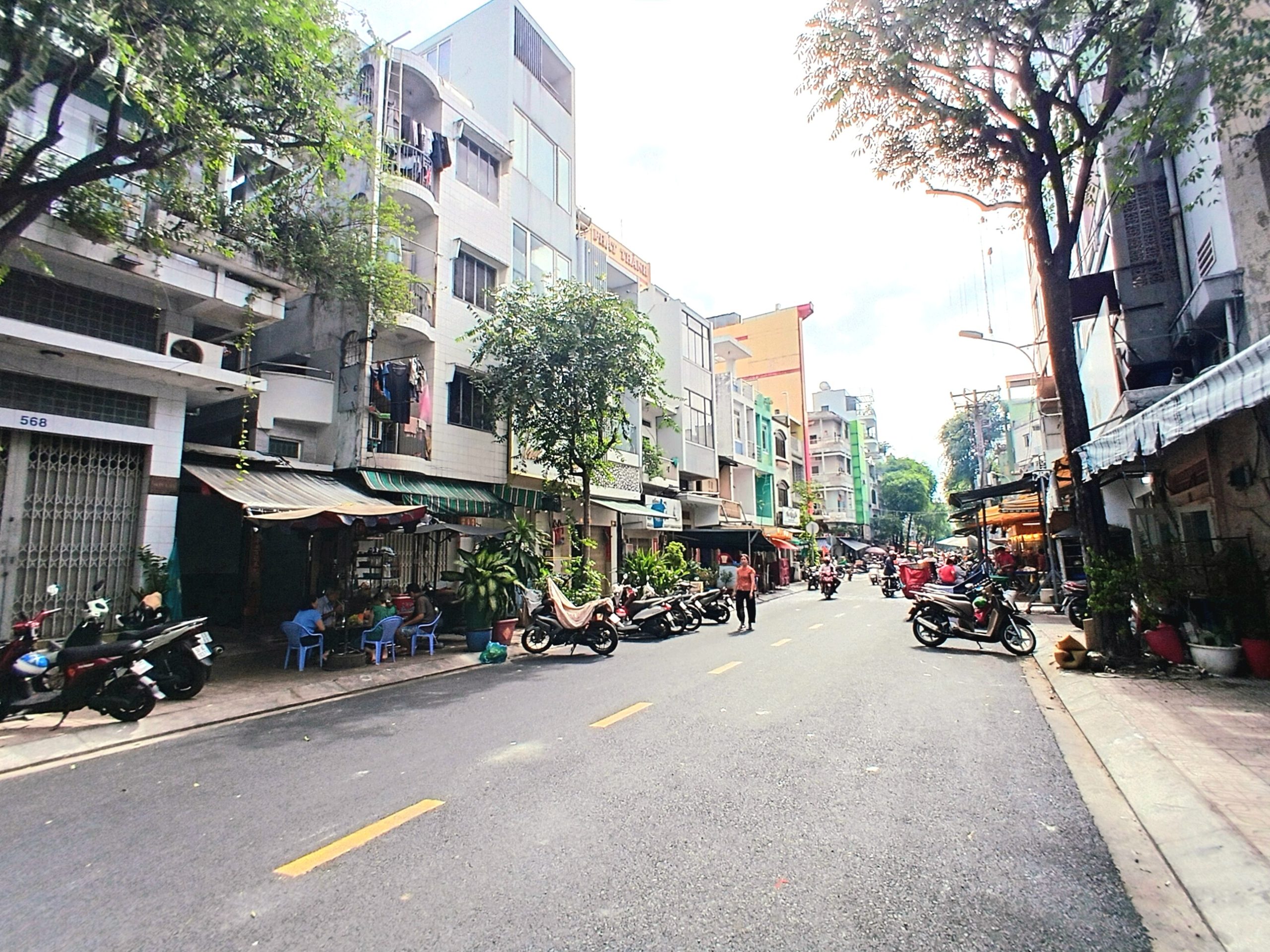 Bán Nhà Mới Ở Ngay - Sau Căn Mặt Tiền Quận 5 - 4 Tầng x 30m² - Chính Chủ - 6,7 Tỷ TL Nhà Hiện Có Sân Thượng - Giếnng Trời - 3PN - 3WC