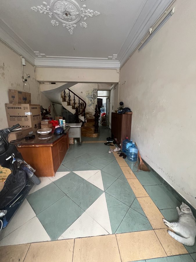 MẶT PHỐ ĐƯỜNG LÁNG, ĐỐNG ĐA, KINH DOANH, DT 50 m2 x 5 TẦNG, MT 4m, GIÁ 20 TỶ.