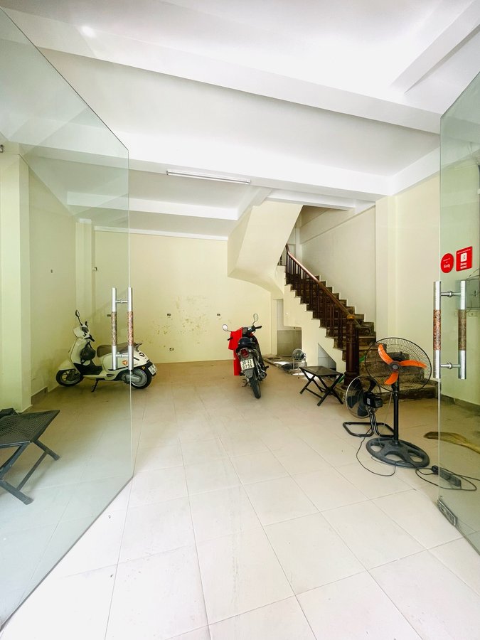 MẶT PHỐ NGUYỄN THỊ ĐỊNH, CẦU GIẤY, KINH DOANH, 52m2x 4 TẦNG, MT 6,3m, GIÁ 35 TỶ