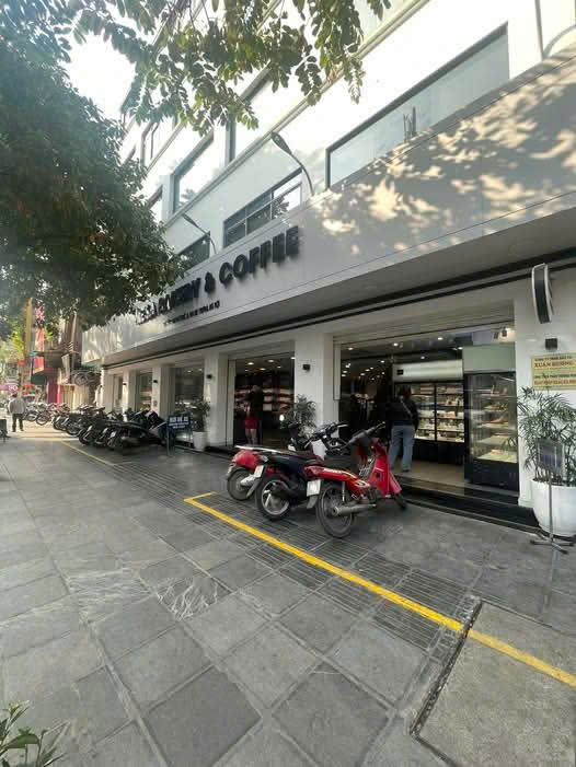 CHO THUÊ MBKD HOÀNG CẦU – ĐỐNG ĐA HÀ NỘI Diện tích: 300m Mặt tiền: 20m