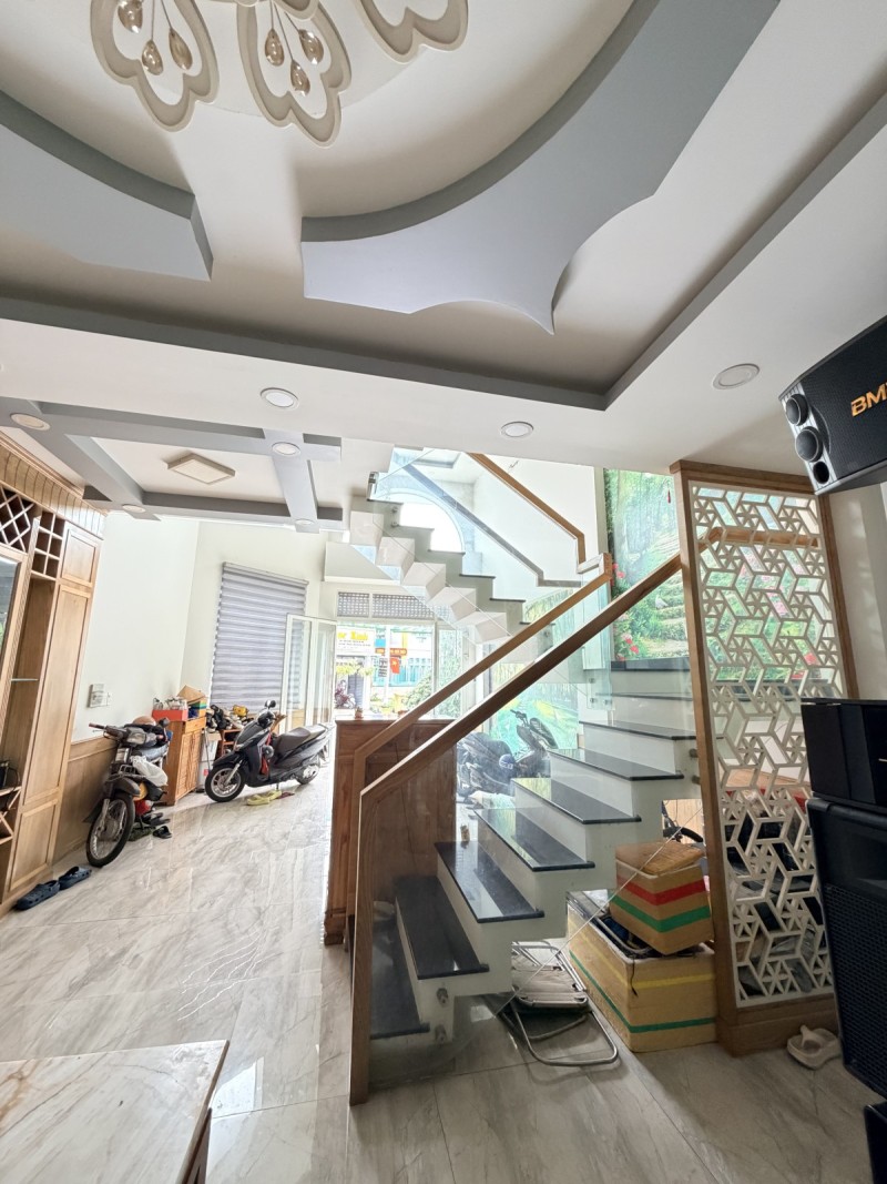Bán nhà 5 tầng 112m2 đường Nguyễn Tư Nghiêm, Bình Trưng Tây, Q2, Thủ Đức, TP HCM. Giá 15.45 tỷ.