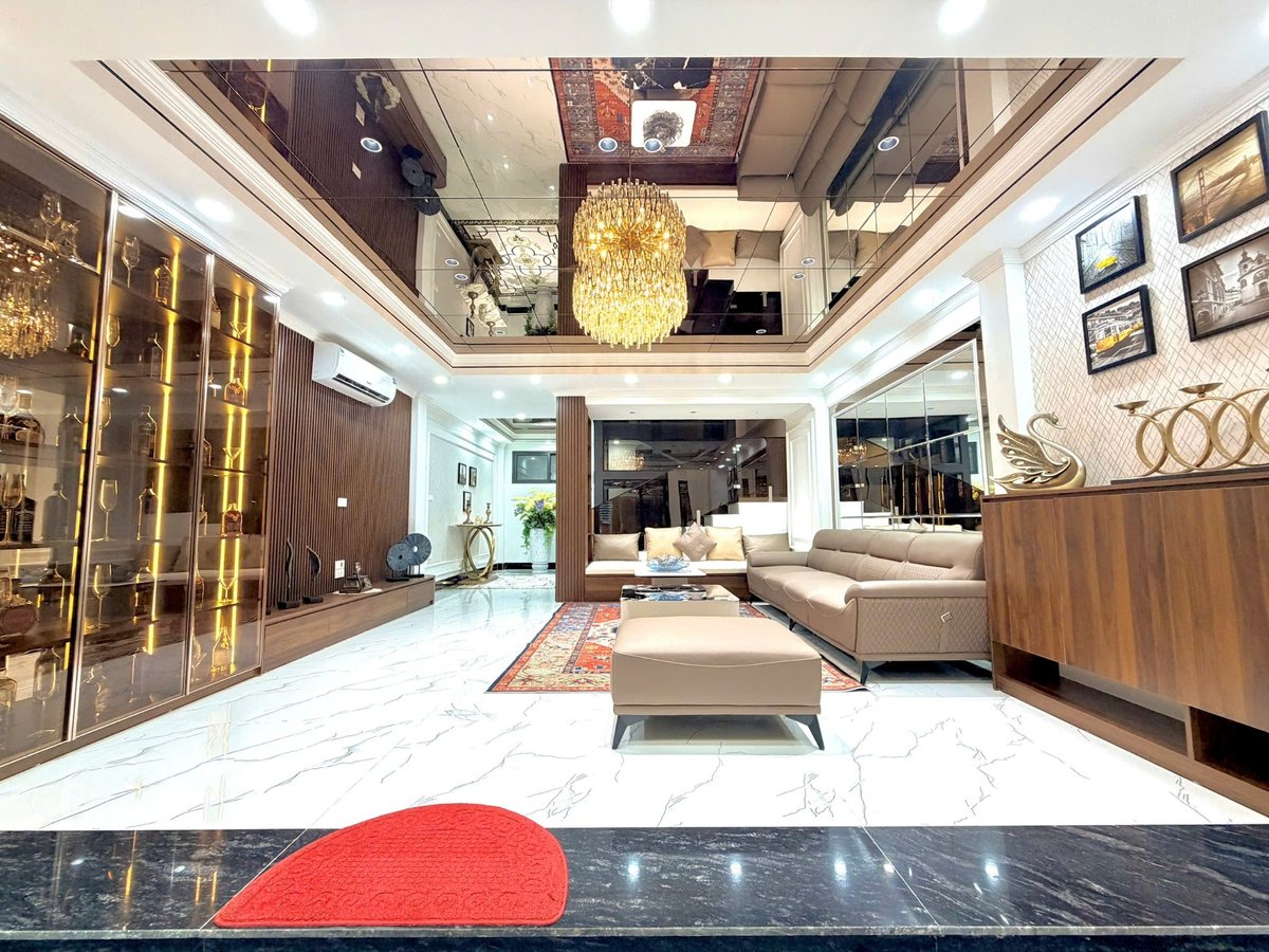 Bán Nhà Phố Láng Hạ, Lô Góc Hai Mặt Thoáng Sáng, Ngõ Thông Ôtô tránh kinh doanh, Full Nội Thất, 60m2 x 5Tầng, Nhỉnh 26 Tỷ