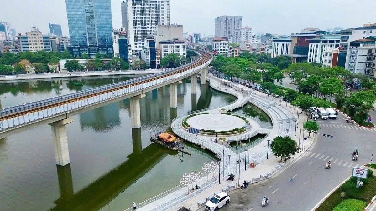 HOÀNG CẦU - ĐỐNG ĐA 55M2 Ô TÔ NGỦ TRONG NHÀ, 20M RA PHỐ, 2 THOÁNG TRƯỚC SAU GIÁ 24 TỶ