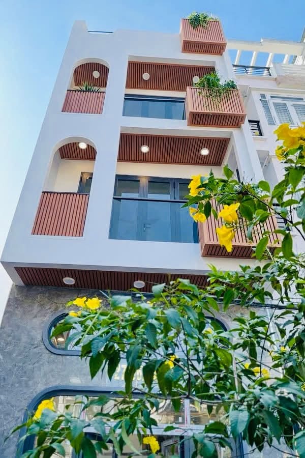 NHÀ MỚI ĐIỆN BIÊN PHỦ BÌNH THẠNH – FULL NỘI THẤT – HXH – 28M² – 5TẦNG 3PN – 6.95TỶ