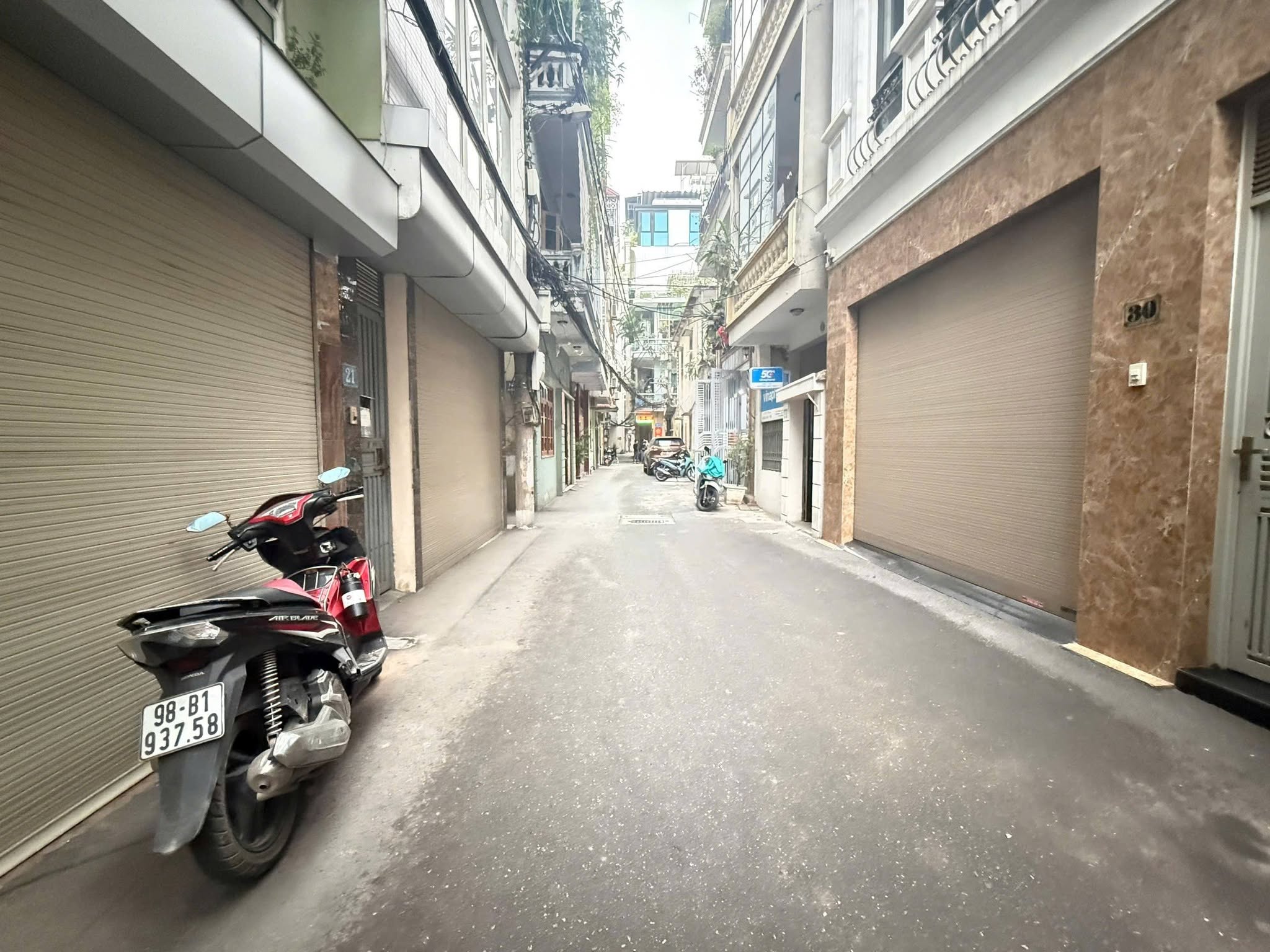 BÁN NHÀ MẶT NGÕ Ô TÔ TRÁNH ĐƯỜNG CÙ CHÍNH LAN. 80M2 - 4 TẦNG. GIÁ 320TR/ 1M2