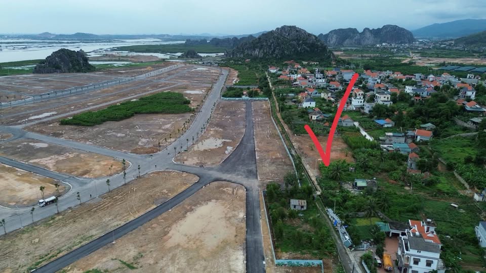 Quỹ Đất 19 LÔ ĐẤT NỀN ĐẠI YÊN – PHƯỜNG TUẦN CHÂU – QUẢNG NINH. Giáp Vinhomes Hạ Long Xanh. Sổ đỏ