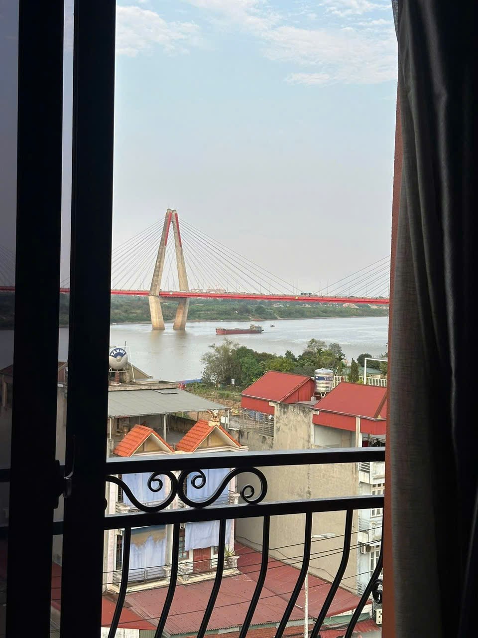 TÒA KHÁCH SẠN MINI SANG SỊN MỊN - VIEW TRỰC DIỆN CẦU NHẬT TÂN - TIẾP GIÁP KHU ĐÔ THỊ CIPUTRA