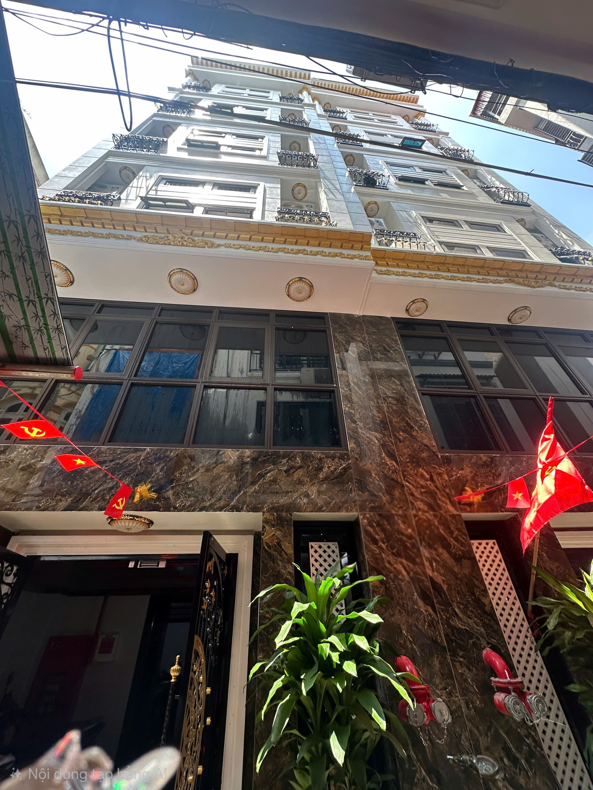 BÁN TÒA CĂN HỘ NGAY SÁT TRƯỜNG ĐH TÀI NGUYÊN MÔI TRƯỜNG, SIÊU VIP