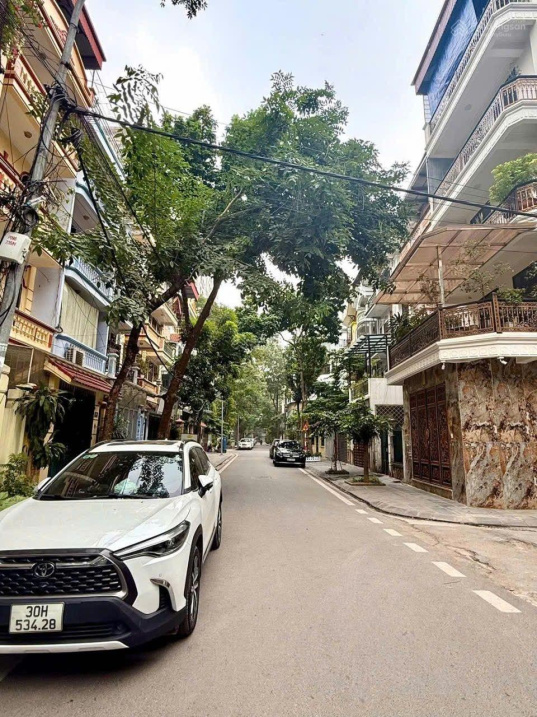 PHÂN LÔ HOÀNG VĂN THÁI 60M2 5 TẦNG GIÁ 12 TỶ - NGÕ Ô TÔ TRÁNH - 2 MẶT NGÕ - Ô CHỜ THANG MÁY