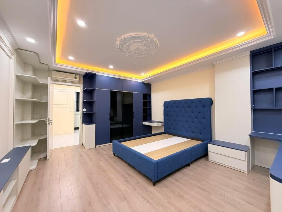 NGUYỄN THỊ ĐỊNH- NHÀ ĐẸP Ở NGAY- KHÔNG GIAN SỐNG THOÁNG SÁNG- 50M- 7 NGỦ- NGÕ THÔNG.