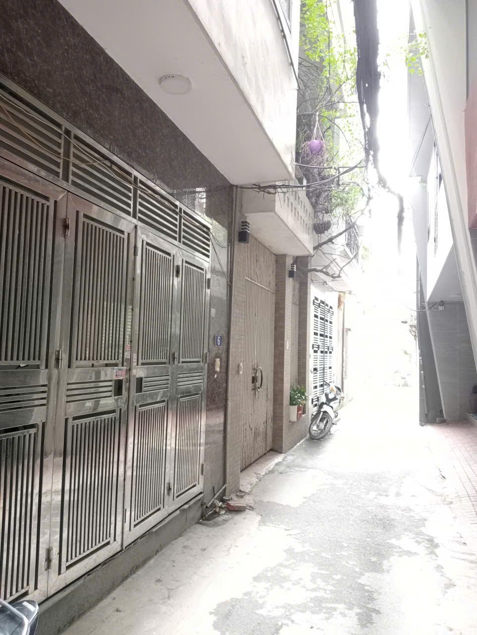 Bán Tòa CCMN 202 Nguyễn Trãi 89m² x7T, 22P, 18 tỷ + DT 8%/năm , OTO 10m