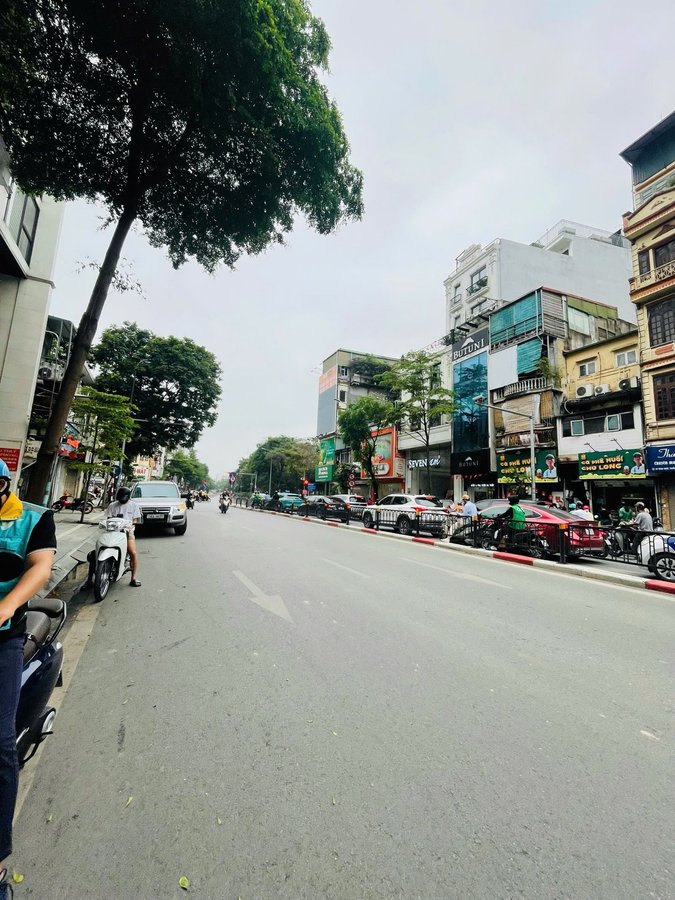 SIÊU PHẨM BUILDING 9 TẦNG TÔN ĐỨC THẮNG – DÒNG TIỀN GẦN 300 TR/THÁNG ĐẦY ĐỦ GPXD & PCCC – NỞ HẬU PHONG THỦY