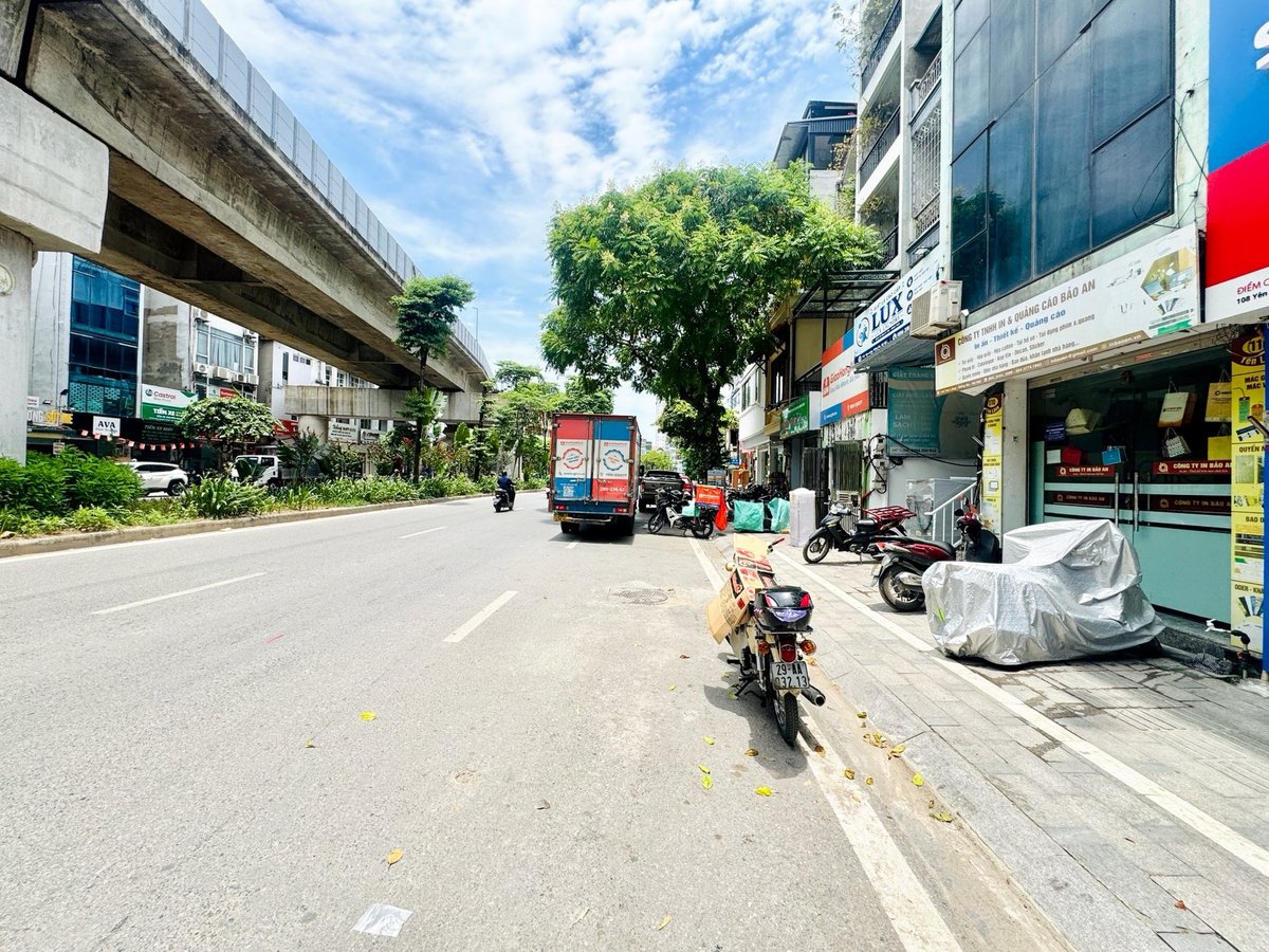 BÁN ĐẤT MẶT PHỐ YÊN LÃNG – 2 MẶT THOÁNG (MẶT PHỐ + MẶT NGÕ SAU) – PHONG THỦY NỞ HẬU – TIỀM NĂNG TĂNG GIÁ ĐỘT BIẾN