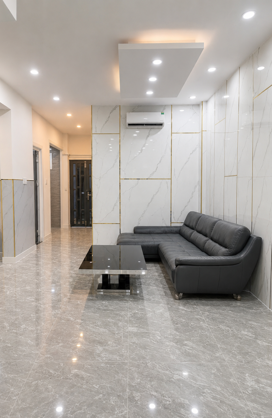Bán Nhà 2 Mặt Tiền Quận 5 - Hẻm Xe Hơi - Ngang 4,3m Nở Hậu 5,7m Dài 16m - 12,6 Tỷ Nhà 2 Tầng Hiện Có 1 Phòng Ngủ Tâng Trệt Để Cô Chú Thuận Tiện Sinh Hoạt