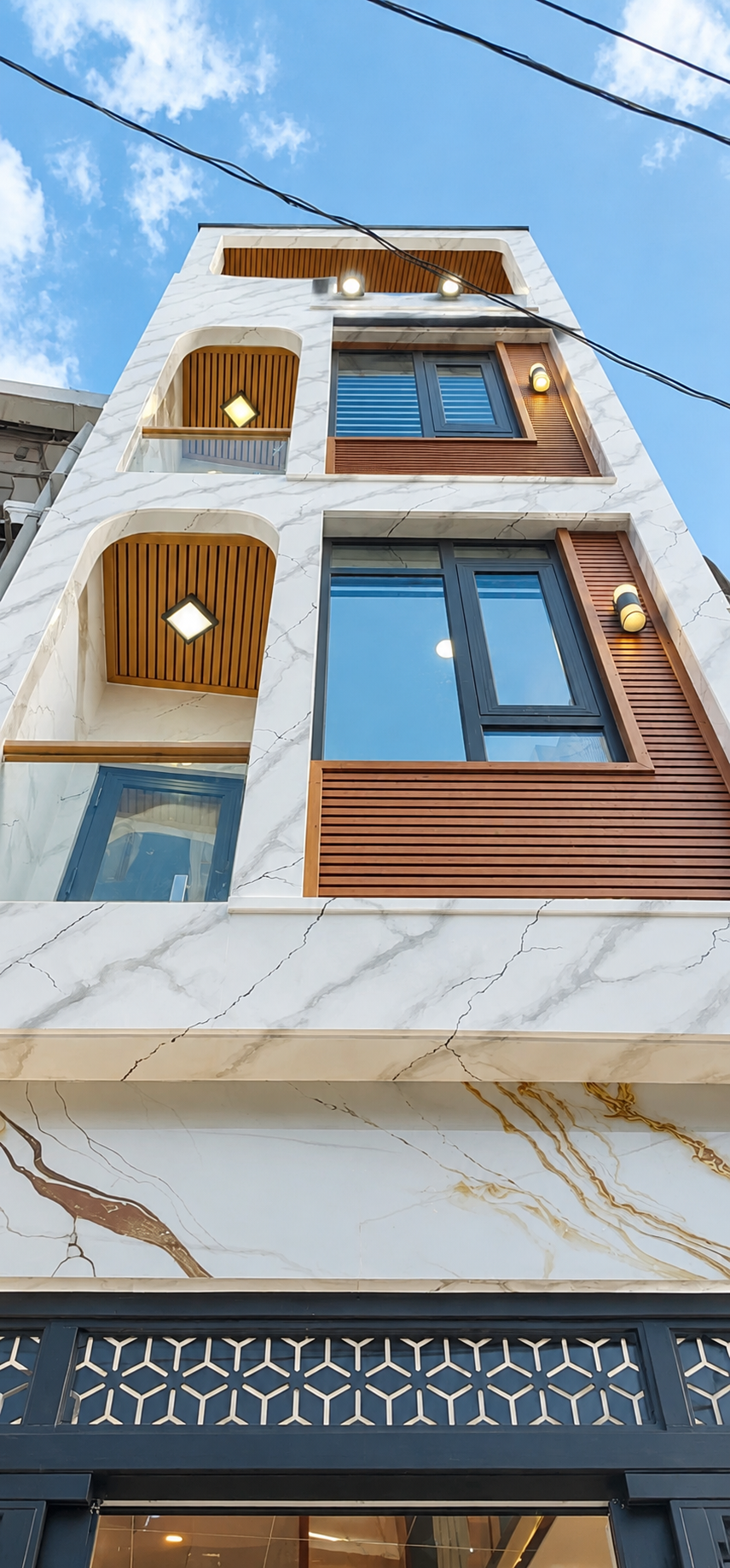 Bán Nhà 2 Mặt Tiền Xe Hơi - Hoàn Công Đủ 5 Tầng - 42m² - Sát Chợ Bình Tây Q.6 - 7,5 Tỷ Nhà Mới Ở Ngay - Chính Chủ Đứng Tên - Sổ Tại Nhà Ngang 3m Dài 14m