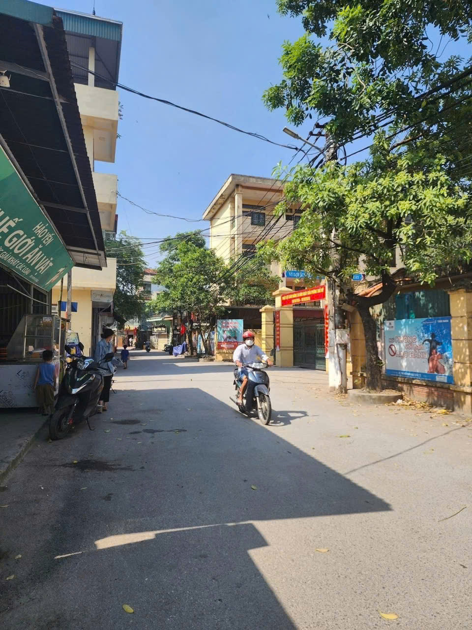 BÁN NHÀ DÒNG TIỀN GẦN ĐH CÔNG NGHIỆP NHỔN – 11 PHÒNG KHÉP KÍN – THU 40 TRIỆU/THÁNG, GIÁ NHỈNH 8 TỶ.