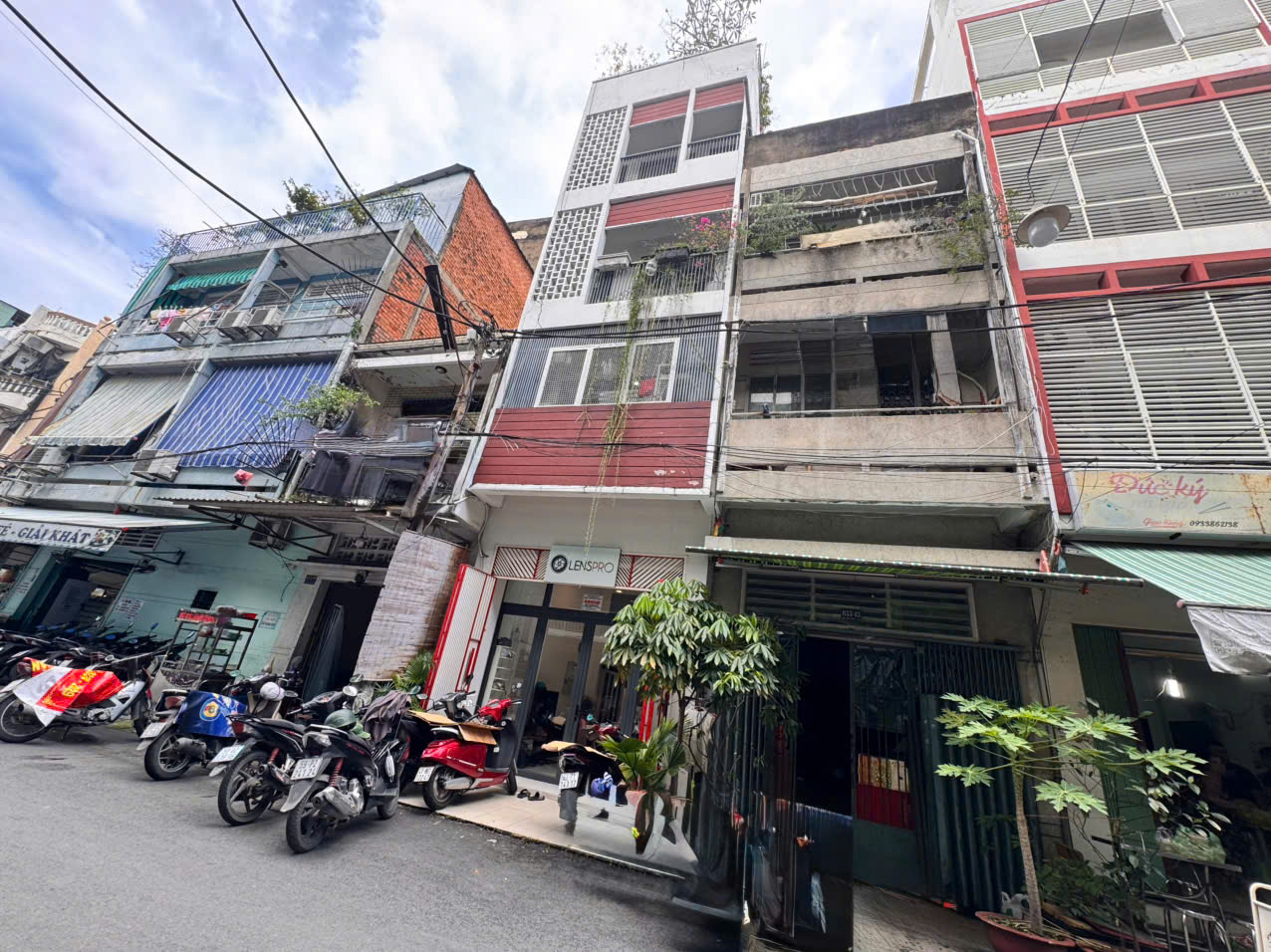 DUY NHẤT NHÀ BÁN MẶT TIỀN ĐƯỜNG 10M ĐIỆN BIÊN PHỦ, QUẬN 3 - DT 4M*14M SỔ HỒNG VUÔNG ĐẸP - CHÍNH CHỦ 1 ĐỜI