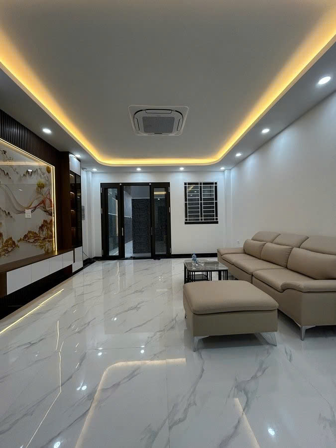 Nhà Phân Lô Đội Nhân, Ba Đình 59.3m² – 6 Tầng Thang Máy – Ô Tô Đỗ Cửa – Mặt Tiền 4.8m giá 16.5 tỷ