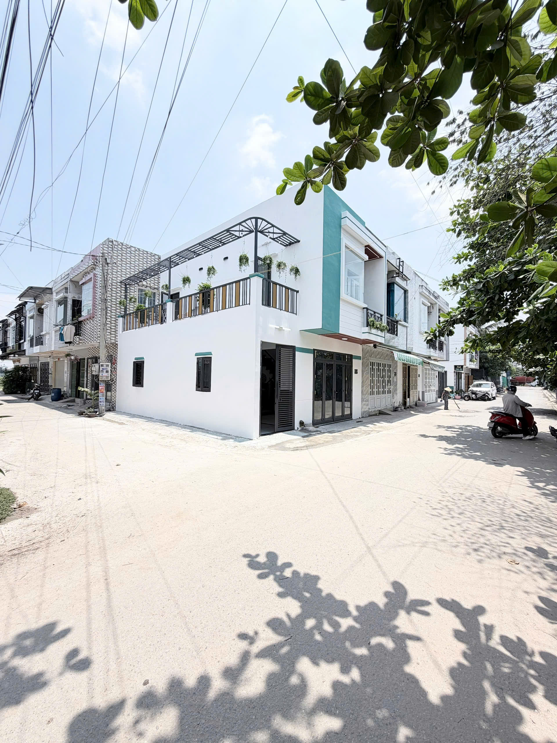 Cần Bán gấp Nhà Ở ngay gần chợ Mỹ Hạnh Nam, Huyện Đức Hòa, Long An.
