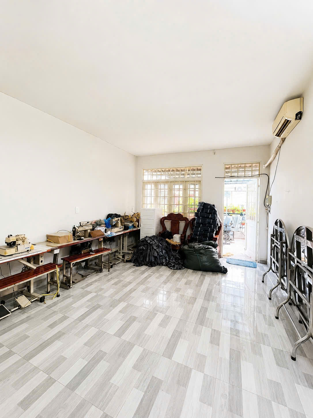 CHÍNH CHỦ BÁN NHÀ MẶT PHỐ KD SÁT CHỢ 1 TRỆT 1 LẦU, 92.4M2, 3PN, ĐƯỜNG ĐẶNG MINH TRỨ, P.10, TÂN BÌNH, HCM