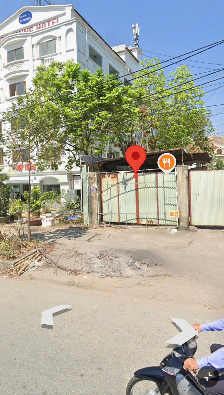 Mặt đường Nguyễn Bỉnh Khiêm - Quỹ đất lớn full thổ cư hiếm có.
