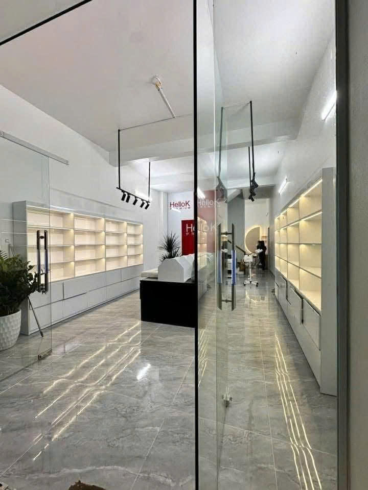SANG NHƯỢNG SPA TẠI CẦU XE - TỨ KỲ Spa mới, thiết kế đẹp, hiện đại, chỉ cần vào là hoạt động ngay