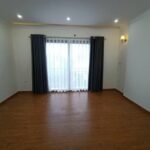 220m2