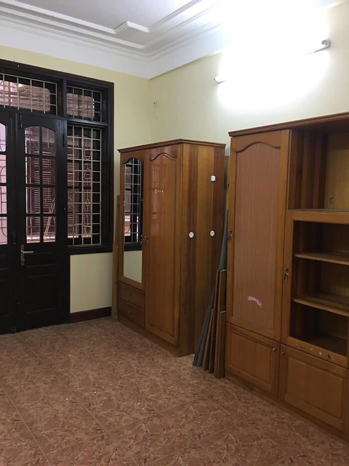 Chính chủ bán nhà Hoàng Quốc Việt phân lô ô tô nở hậu vp 6 tầng thang máy 60m 12 tỷ