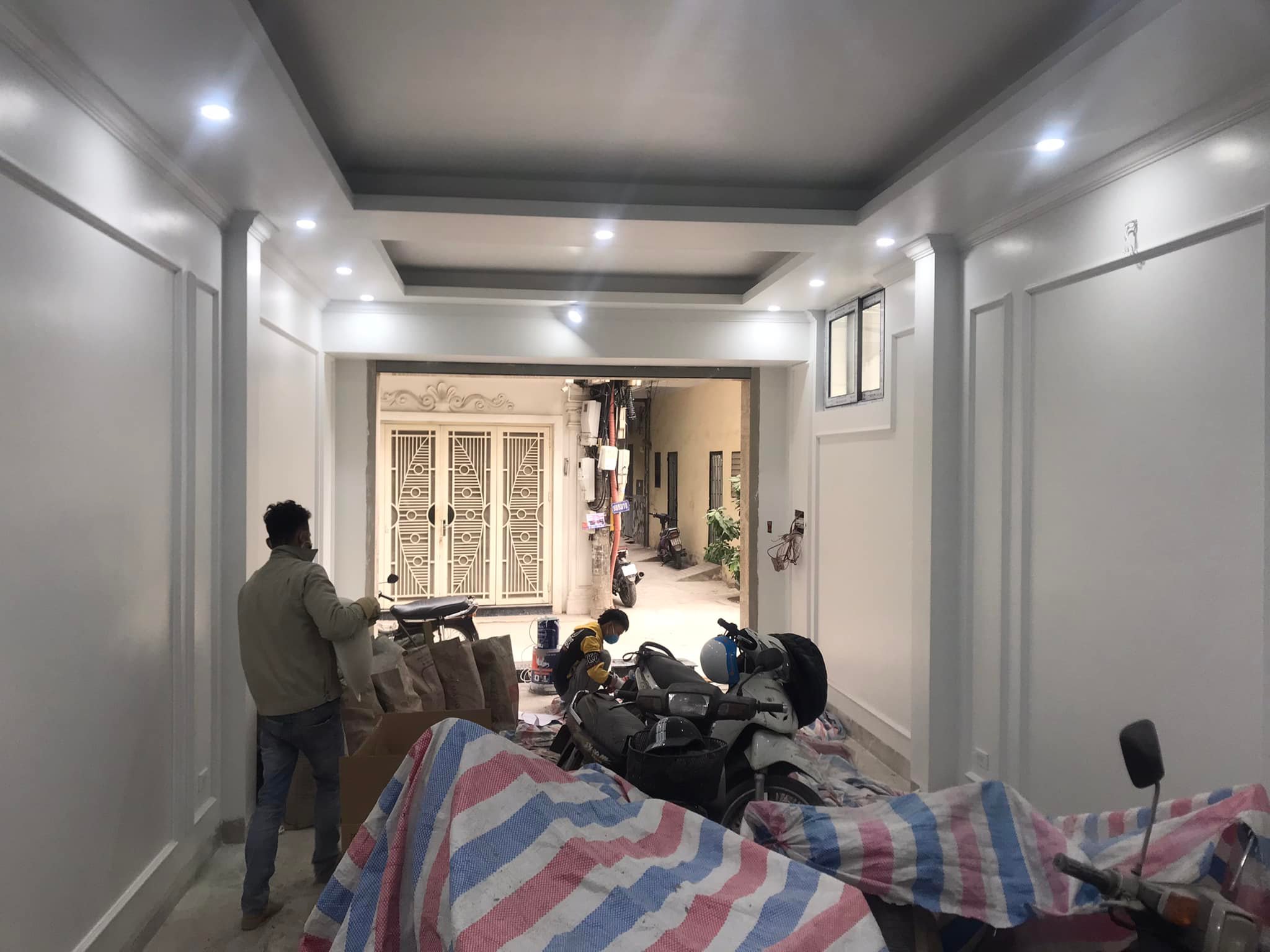 Bán nhà Cầu Giấy – 46m2 x 6 tầng- Giá 12.5 tỷ