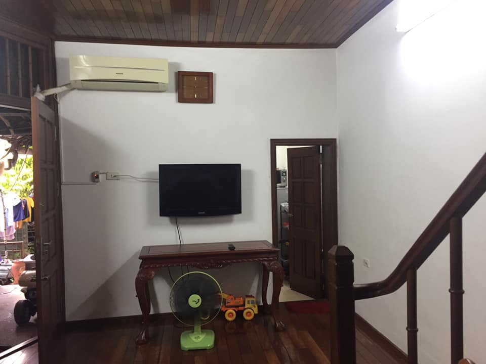 186m2
