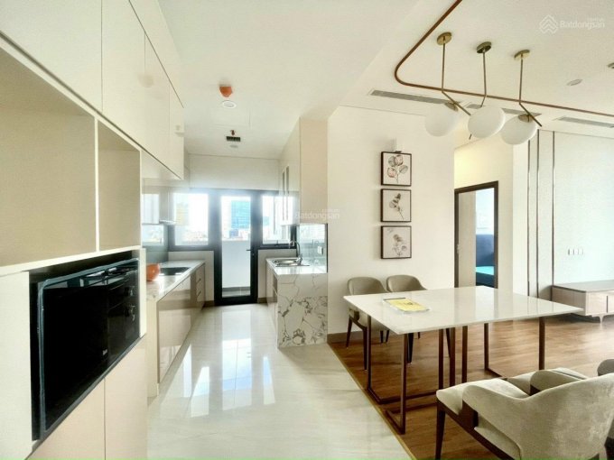 150m2
