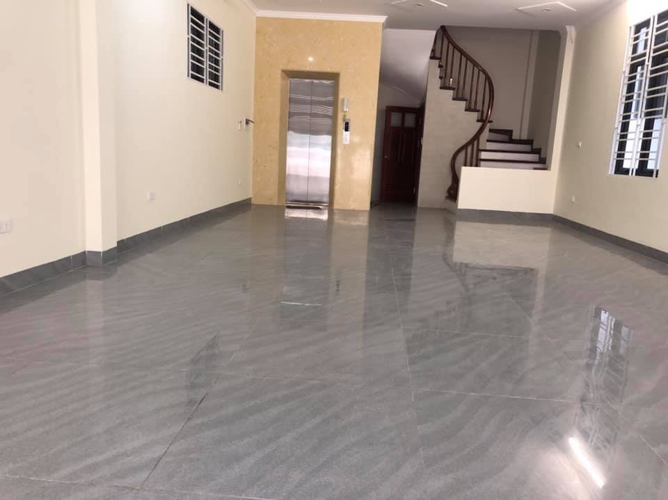 Bán nhà Lạc Long Quân, 88m2 x 7 tầng, mt 6m - 19.5 tỷ