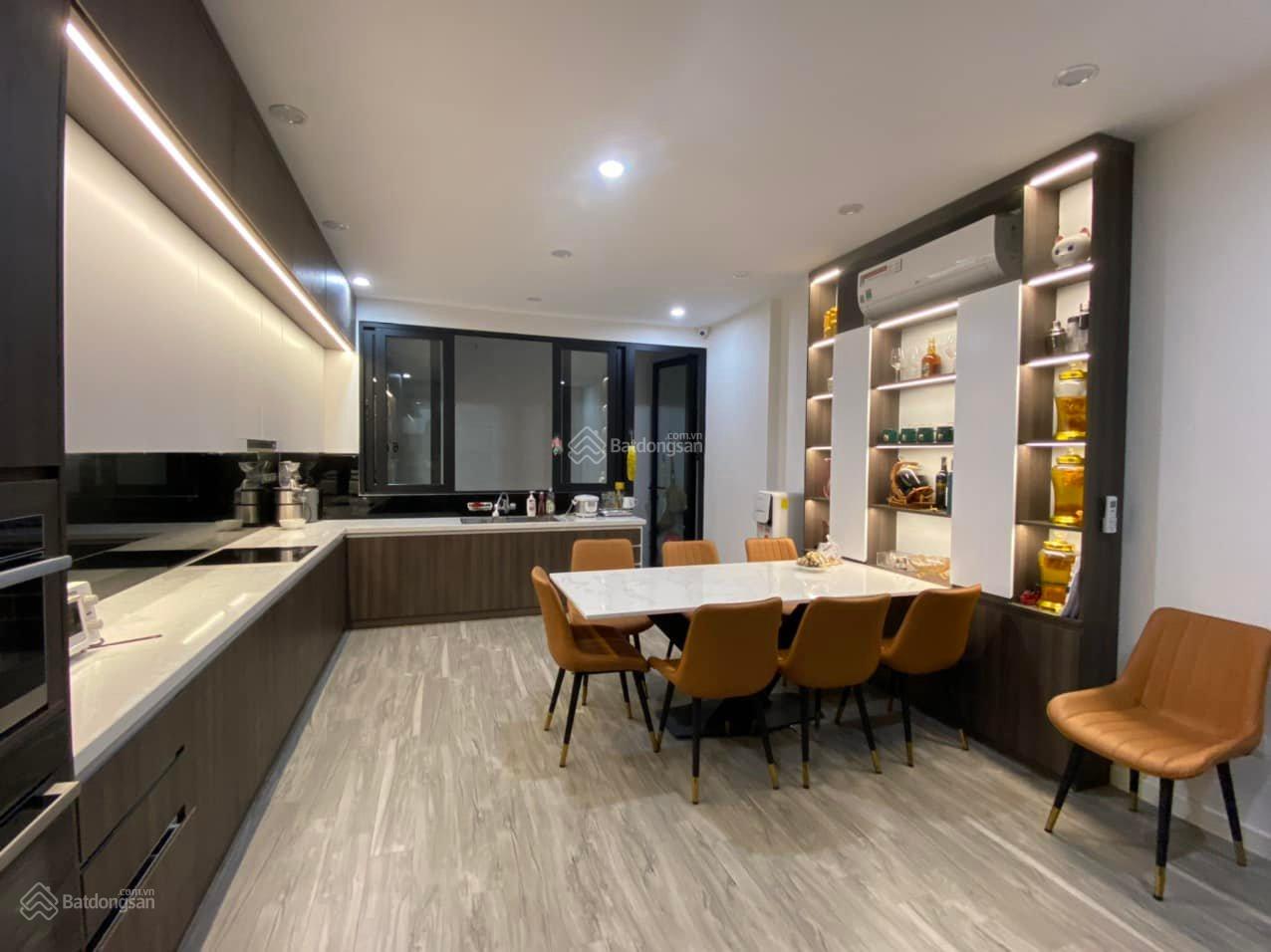 Bán gấp nhà đẹp phố Thái Hà DT 70m2, 5 tầng, MT 5m ôtô, kinh doanh chỉ 14.5 tỷ