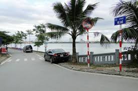 SIÊU PHẨM TÂY HỒ Bán nhà mặt phố Quảng Khánh.Mặt hồ Tây. 180m mặt tiền 7m.Giá tốt