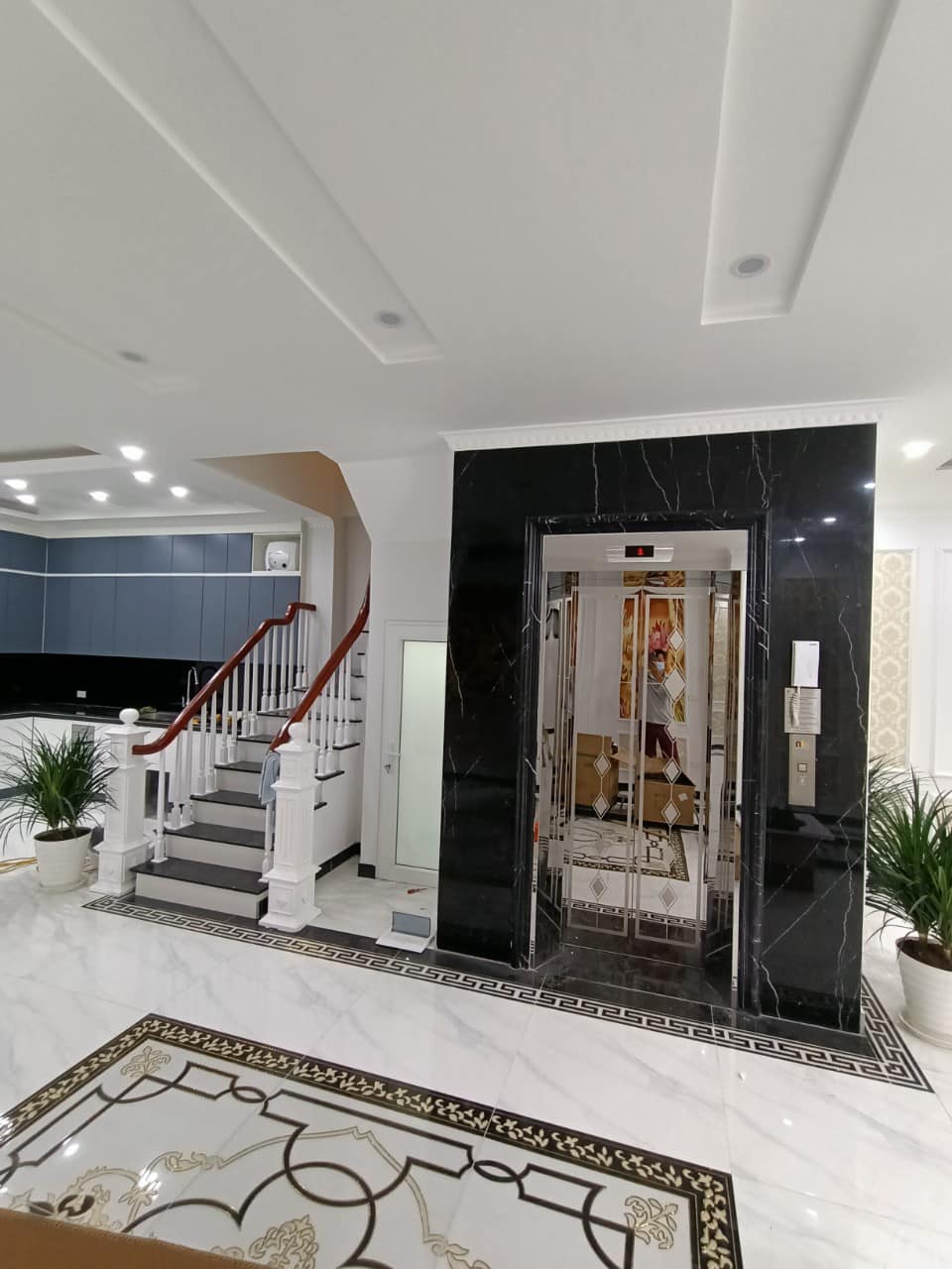 57m2
