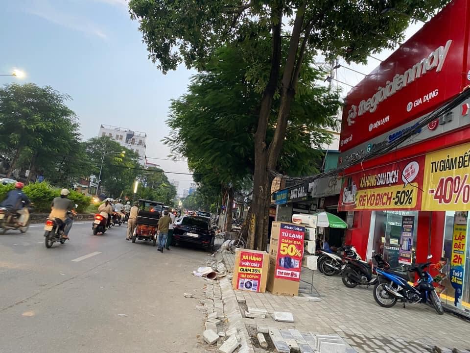 MẶT PHỐ LẠC LONG QUÂN - TÂY HỒ , DT485M2 GIÁ 165 TỶ MẶT TIỀN SIÊU KHỦNG 14M.