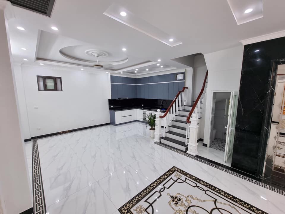 Bán nhà, Bán Tòa Nhà Văn Phòng trên phố Tuệ Tĩnh, Hai Bà Trưng, DT 242m2, 9 Tầng