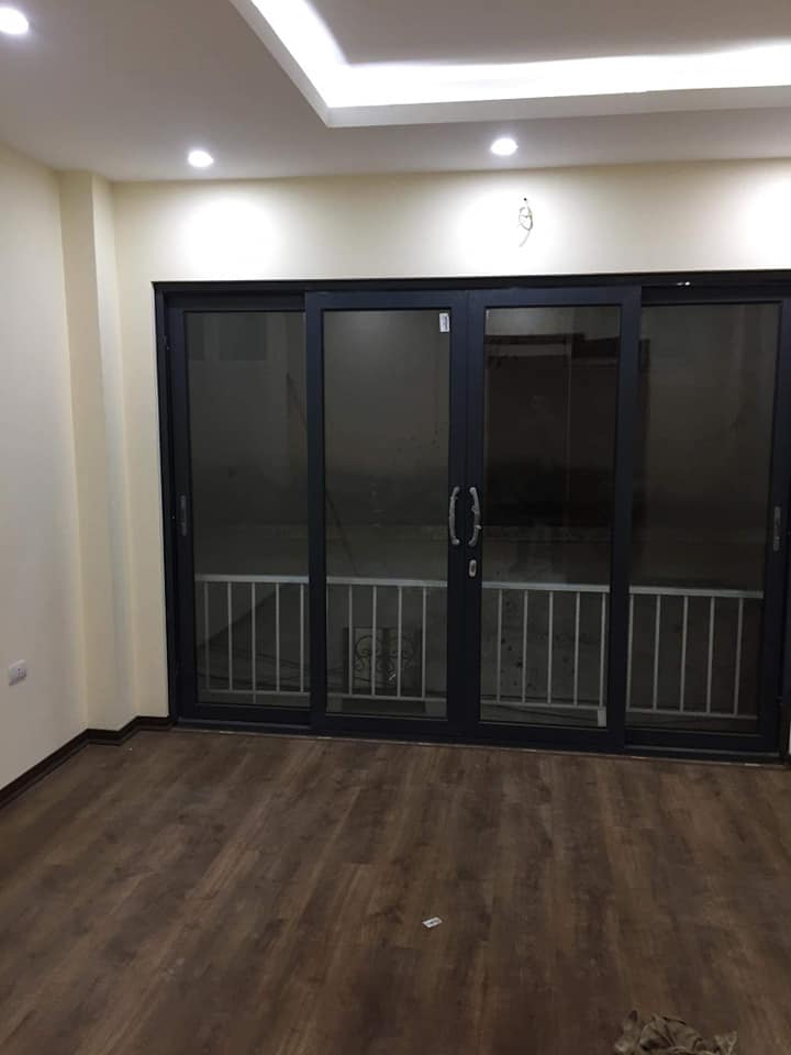 Bán Tòa Nhà 115m2 x9T Giá 35 Tỷ Võng Thị Tây Hồ Kinh Doanh Văn Phòng