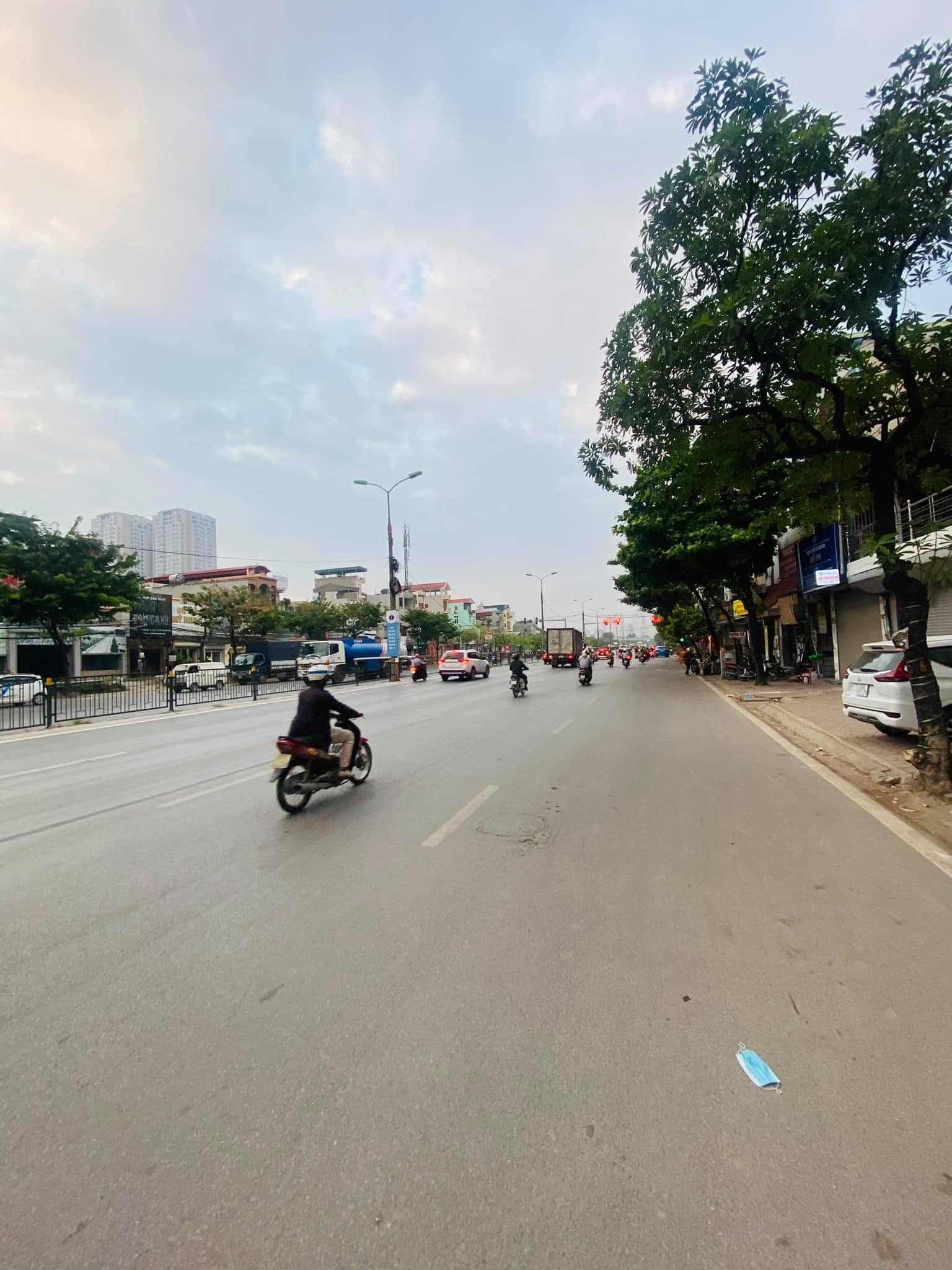 Bán nhà mặt phố Ngọc Hồi – 74m2 x 4 tầng- Giá 11 tỷ