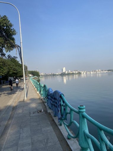 Bán 2 căn biệt thự mặt hồ tây mặt phố Quảng An Tây Hồ Hà Nội vị trí đẹp nhất Hồ Tây