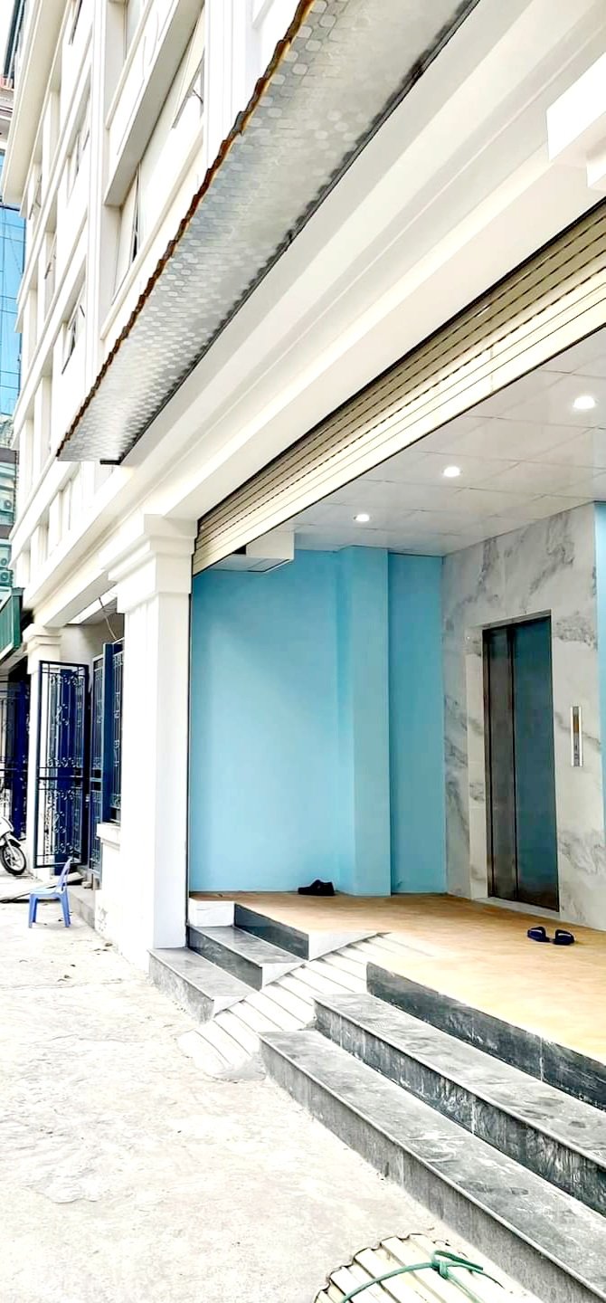 BUILDING PHỐ NGUYỄN HOÀNG GẦN NÚT GIAO TRẦN BÌNH, MỚI, ĐẸP, MẶT TIỀN RỘNG, THANG MÁY XỊN, KINH DOANH VĂN PHÒNG, SPA, NHÀ HÀNG,...-0981158507