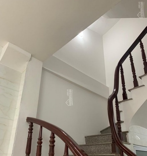  102m2