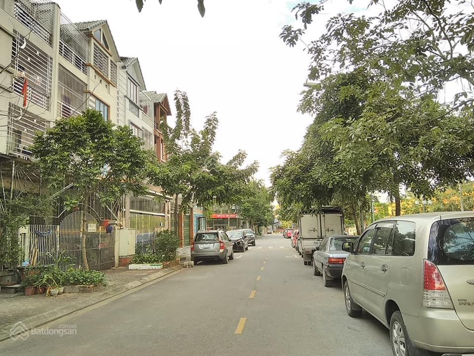 Bán gấp nhà mặt tiền đường số 3 Trường Thọ ngay ngã 3 DT: 180m2 thổ cư vuông giá 13 tỷ