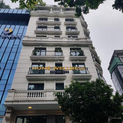 Bán gấp mặt phố Trúc Bạch - Nguyễn Khắc Hiếu 82/90 m2 T2 10 tầng thang máy MT 8m 38 tỷ Ba Đình