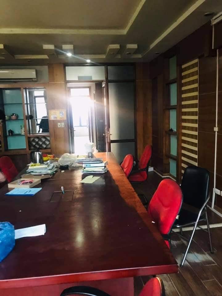 Bán đất mặt phố Võng Thị S:157m2. MT: 9 Giá: 23 tỷ