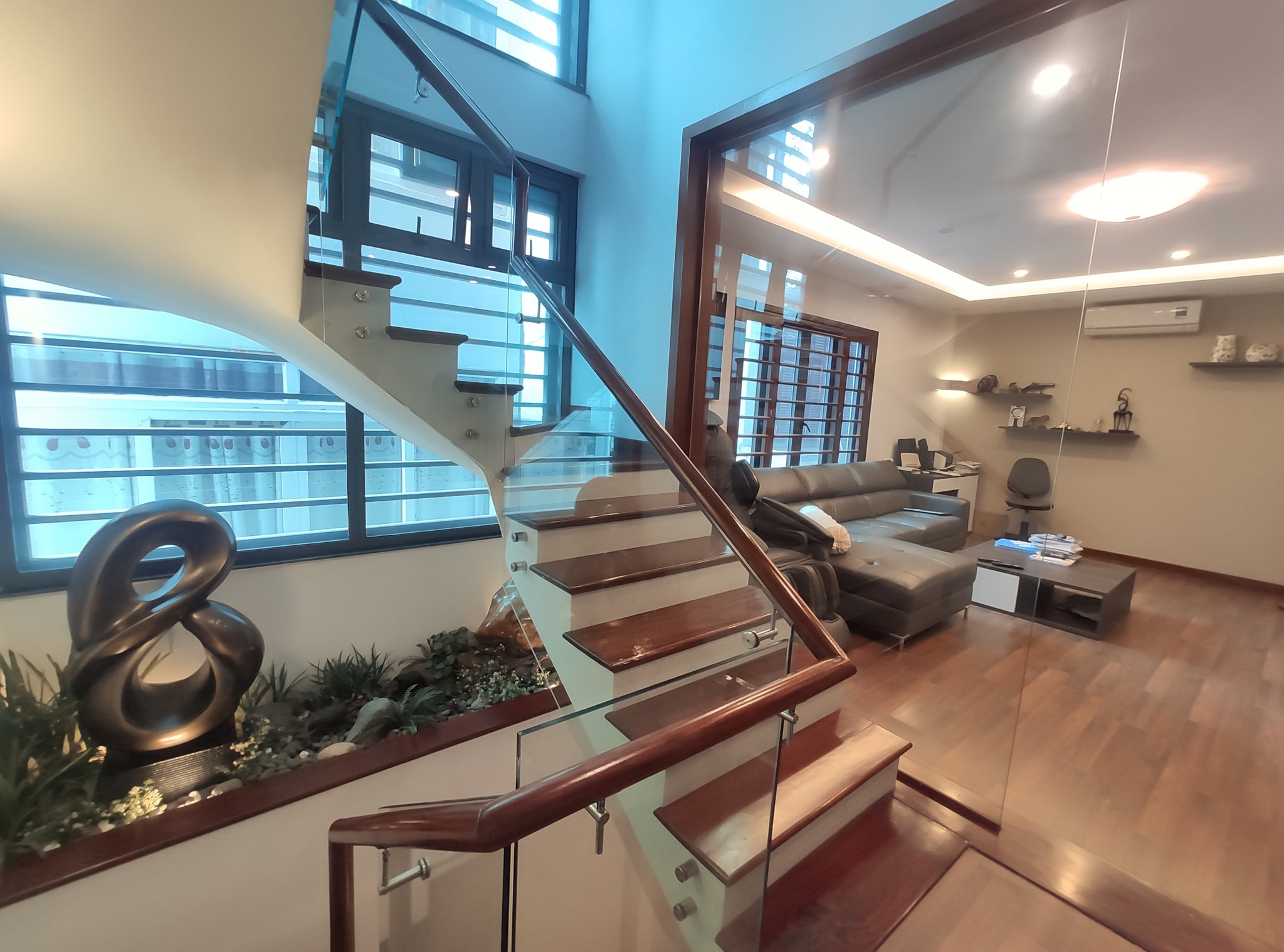 Bán đất Phố Huế, Hoàn Kiếm, 65m, MT 7m, kinh doanh, vỉa hè.